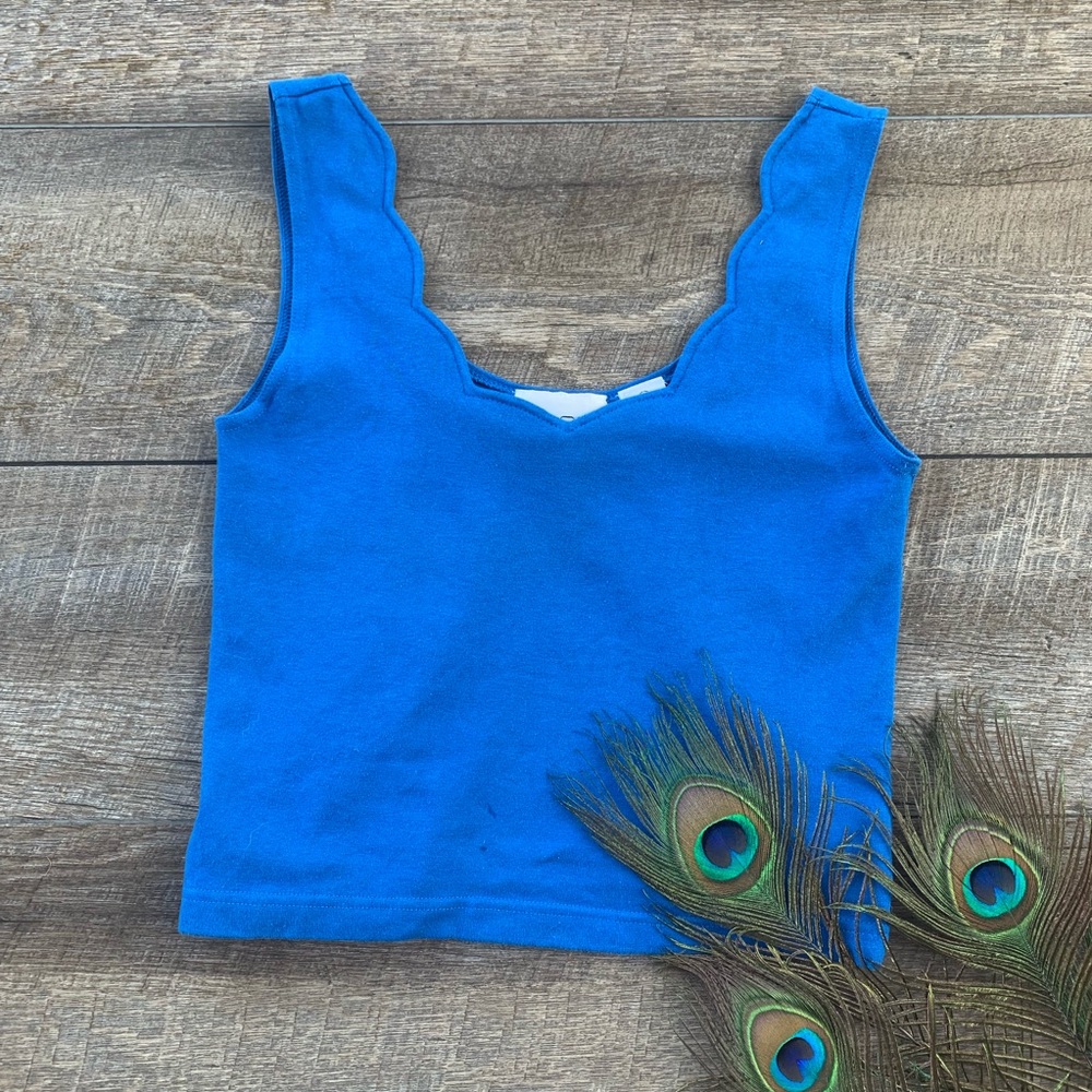 Vintage Rave UP Blue Scalloped Workout Top